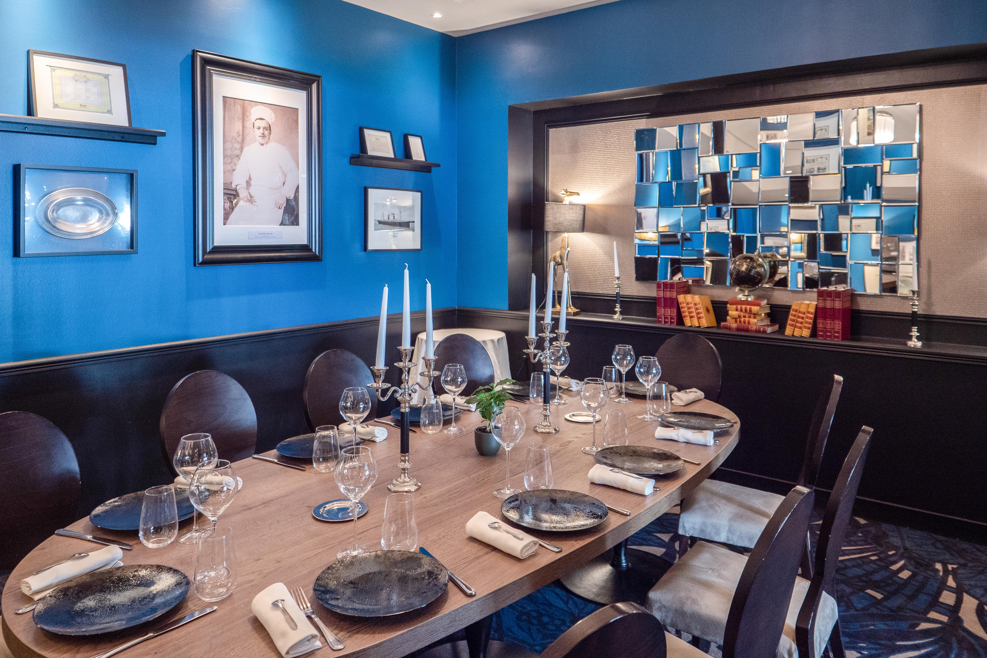 Le Boeuf Couronne - Hotel & Restaurant Chartres- Logis Hotels Exteriör bild