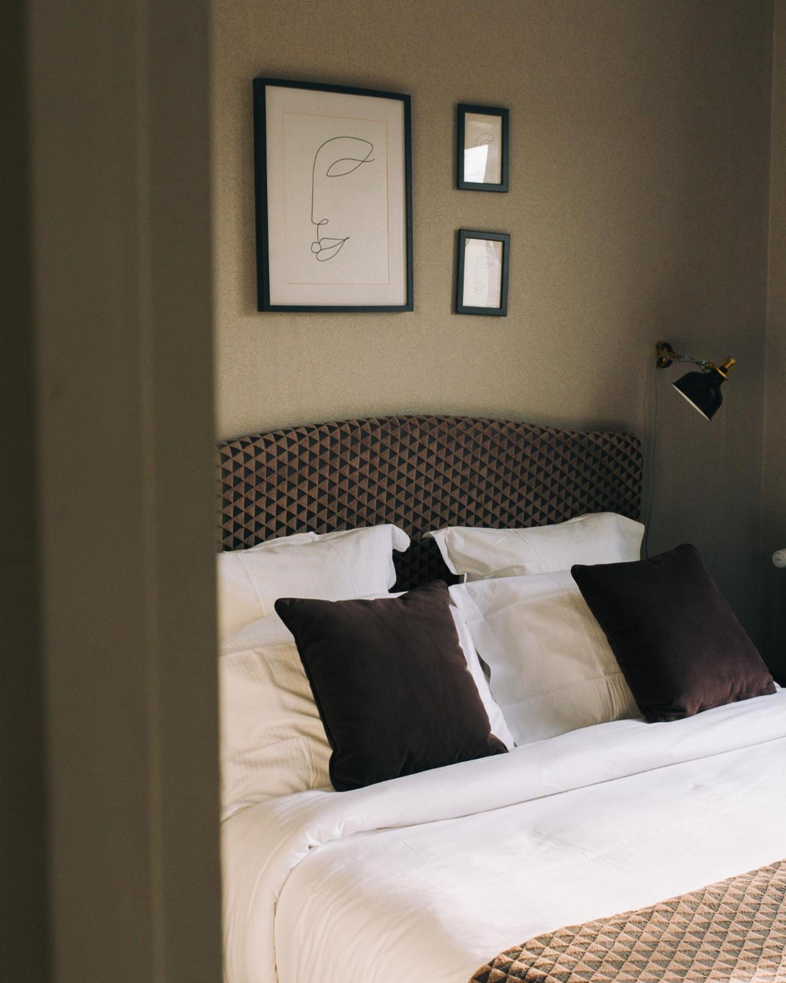 Le Boeuf Couronne - Hotel & Restaurant Chartres- Logis Hotels Exteriör bild