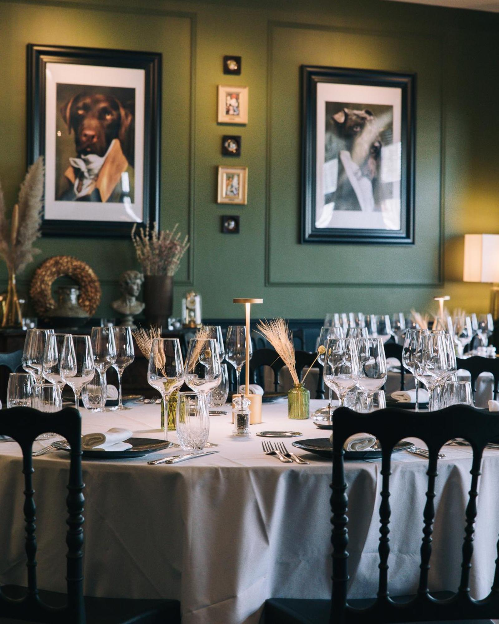 Le Boeuf Couronne - Hotel & Restaurant Chartres- Logis Hotels Exteriör bild
