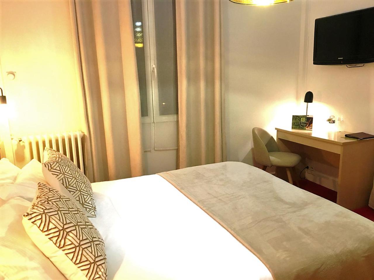 Le Boeuf Couronne - Hotel & Restaurant Chartres- Logis Hotels Exteriör bild